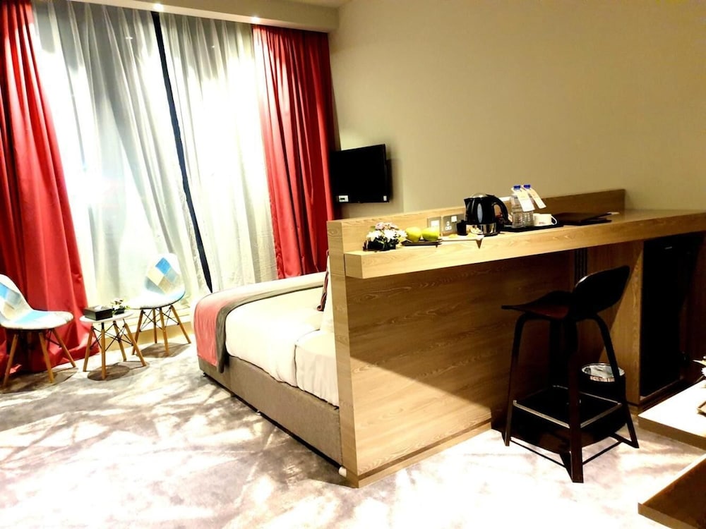 Fortune Atrium Hotel 9