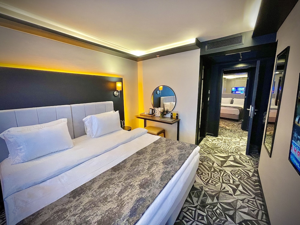 Weingart Hotel 21