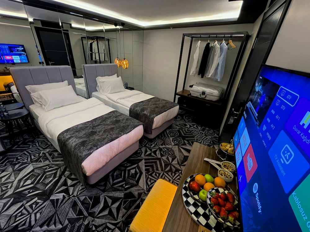 Weingart Hotel 4