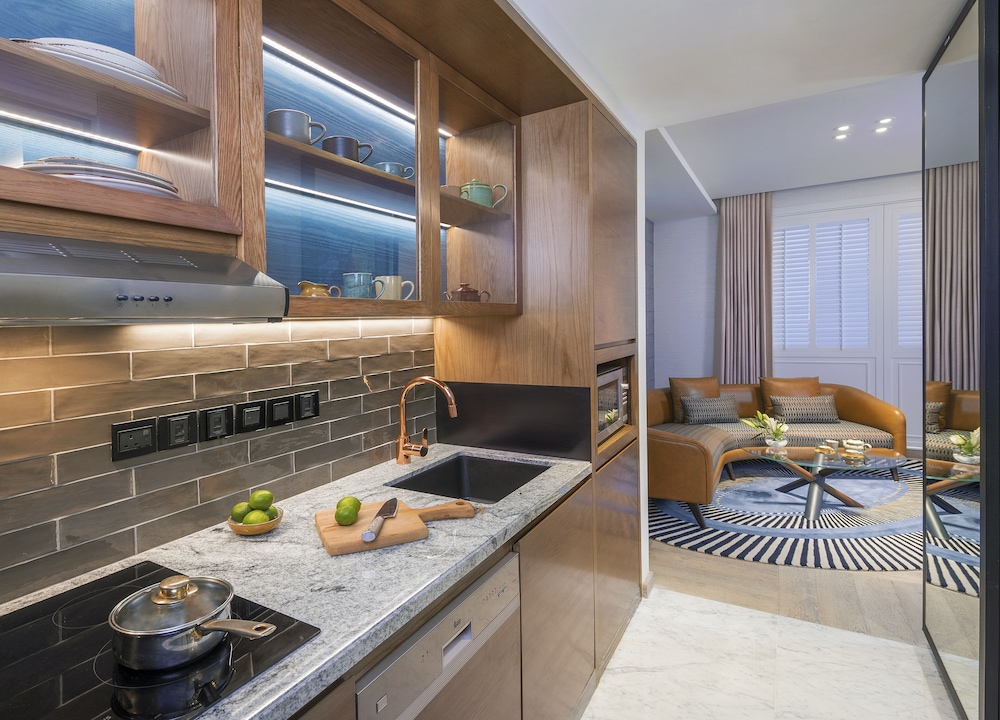 Andaz Dubai The Palm Residences 16