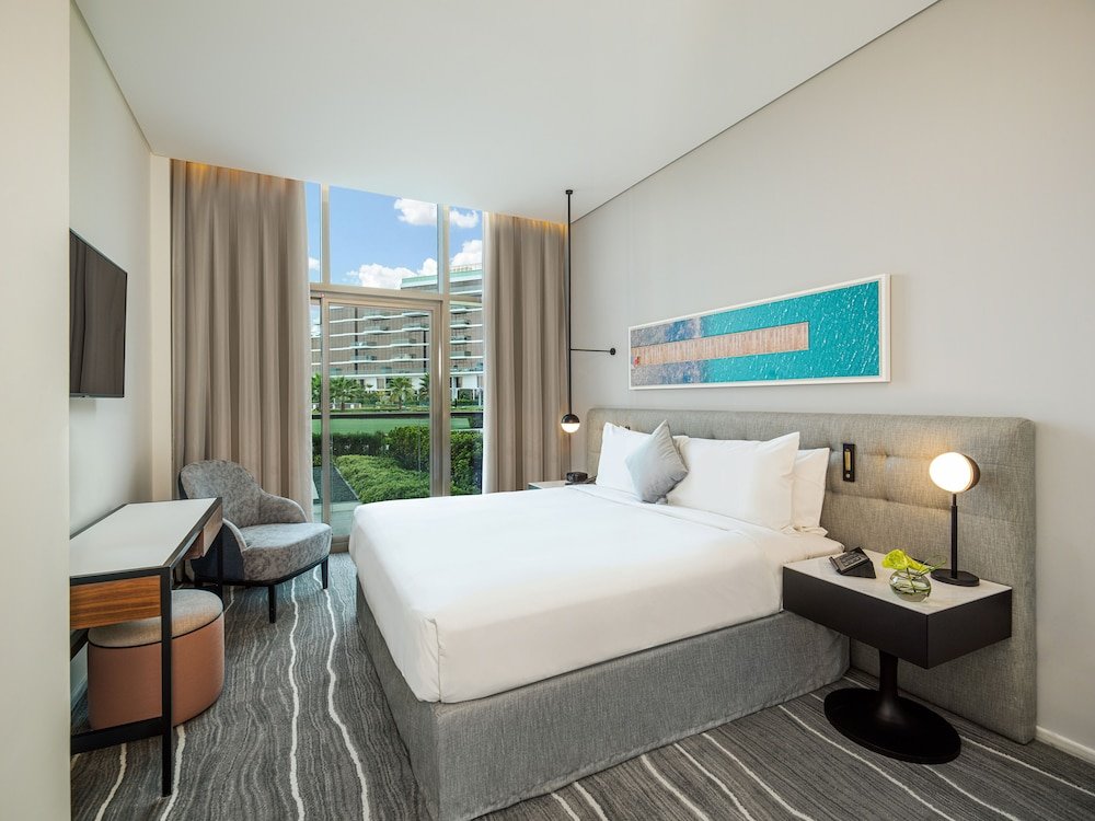 Th8 Palm Managed by Accor 18