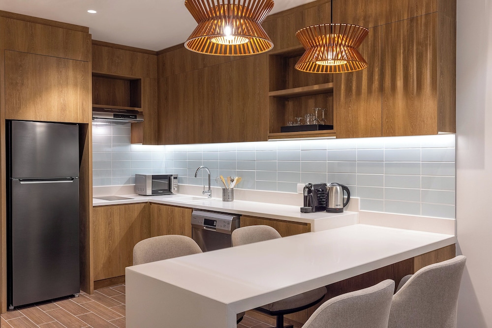Element Al Mina, Dubai 7