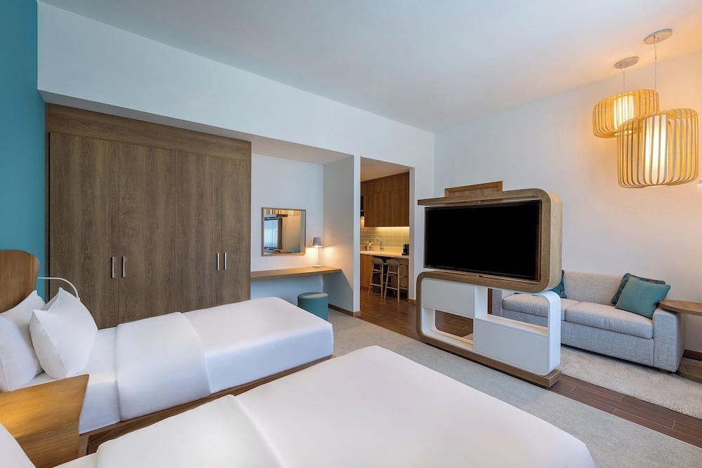 Element Al Mina, Dubai 8