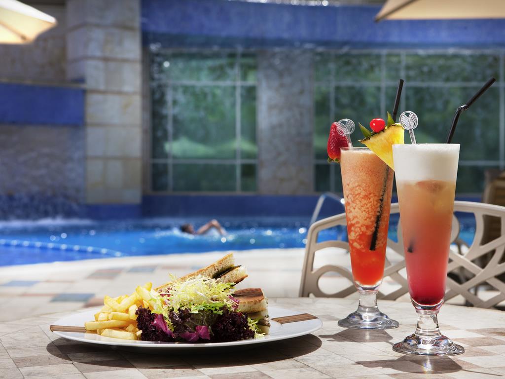 Swissôtel Al Murooj Dubai 3