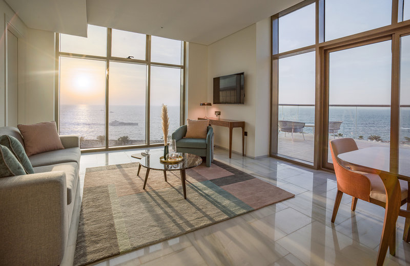 Th8 Palm Dubai Beach Resort Vignette Collection 7
