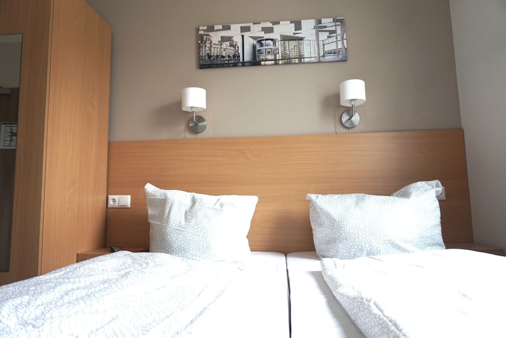 Apartment Hotel Wittenau 10