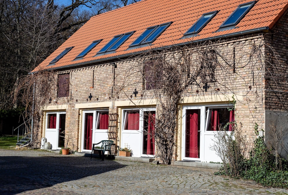 Landhof Potsdam 1