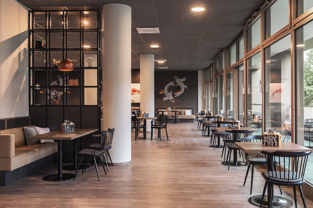 Holiday Inn - the niu, Tab Dusseldorf Main Station 1