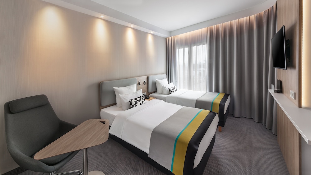 Holiday Inn Express Dusseldorf - Hauptbahnhof 17