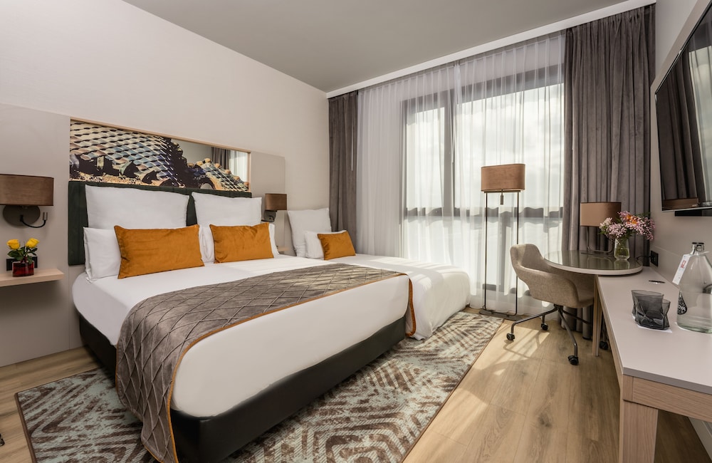 Leonardo Royal Hotel Barcelona Fira 19