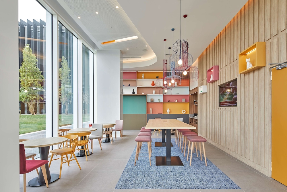 Hampton by Hilton Barcelona Fira Gran Via 7