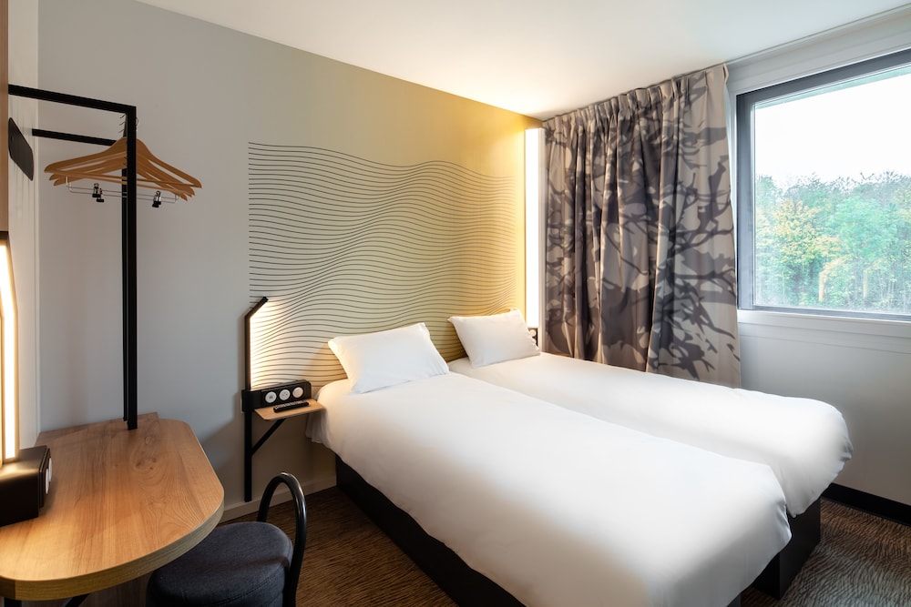 B&B HOTEL Paris Meudon Vélizy 14