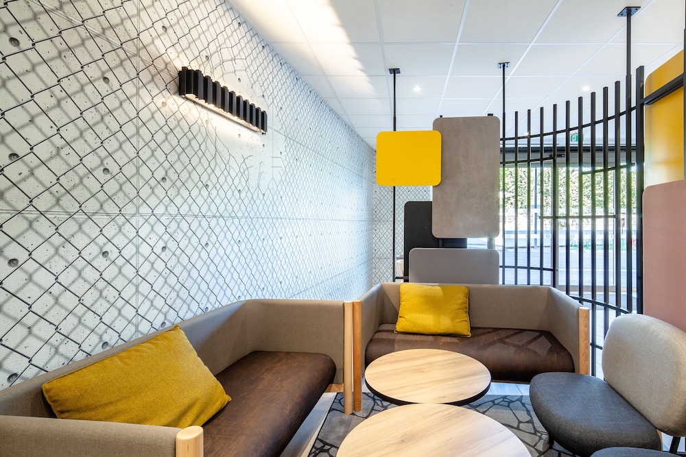 B&B HOTEL Saint-Denis Porte de Paris 11