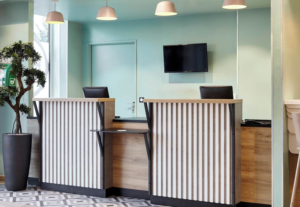 B&B HOTEL Saint-Denis Porte de Paris 7