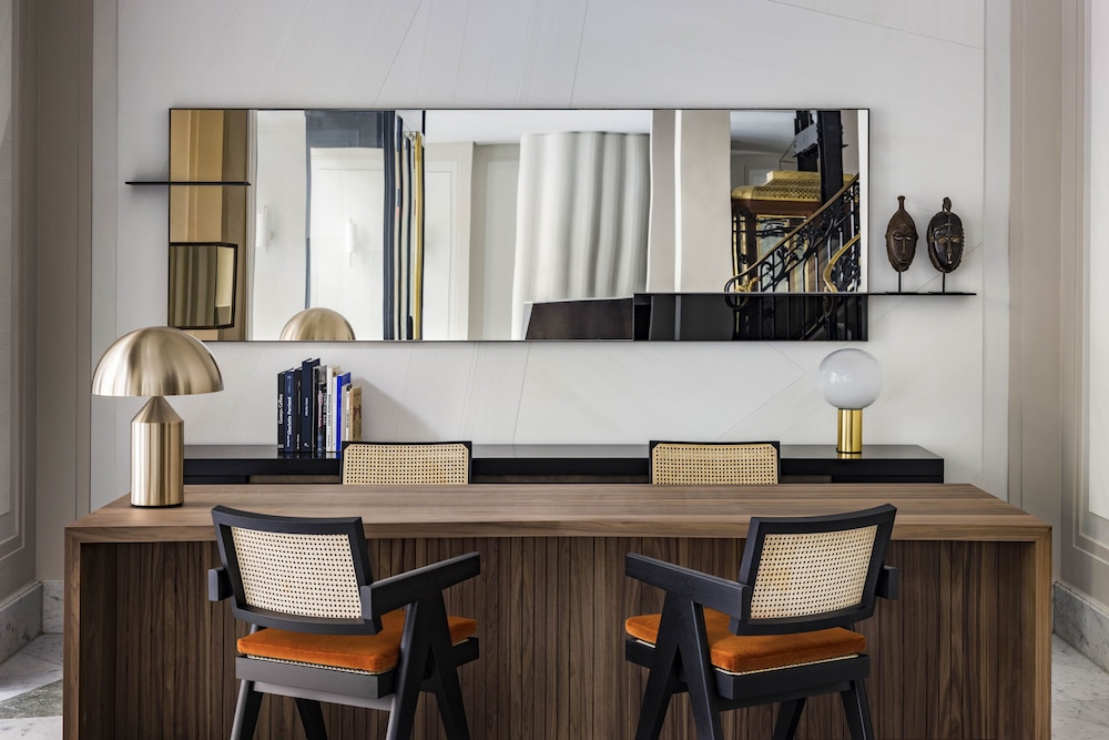 Kimpton St Honore Paris 1