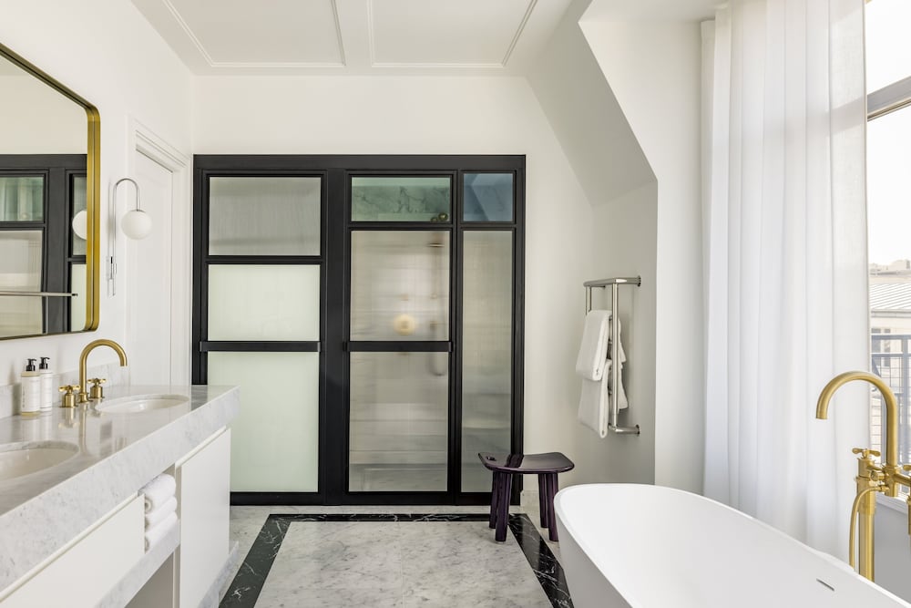 Kimpton St Honore Paris 12