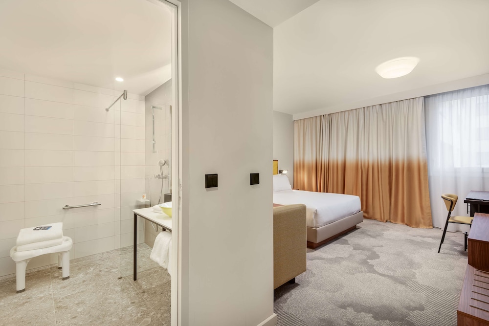 Hyatt Place Paris Charles De Gaulle Airport 12