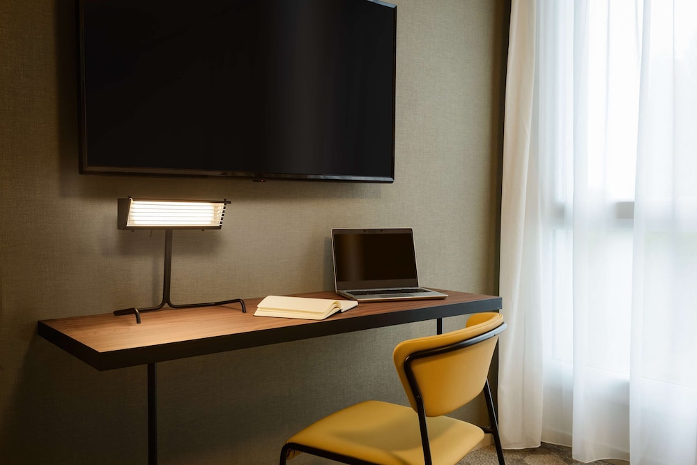 Hyatt Place Paris Charles De Gaulle Airport 7