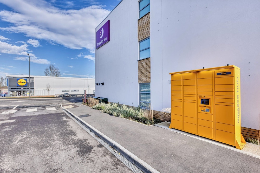 Premier Inn Buckingham Hotel 14