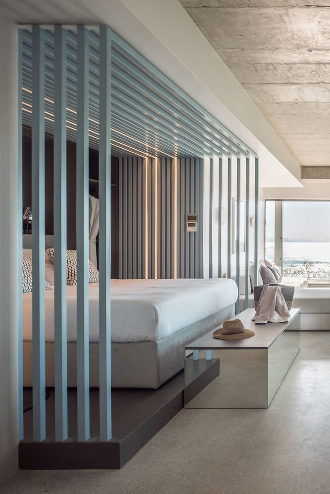Urban Suites 19