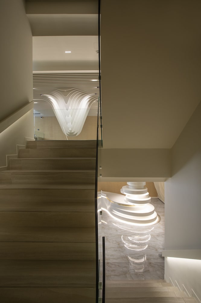 Green Suites Hotel 4