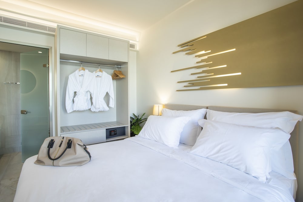 Green Suites Hotel 23