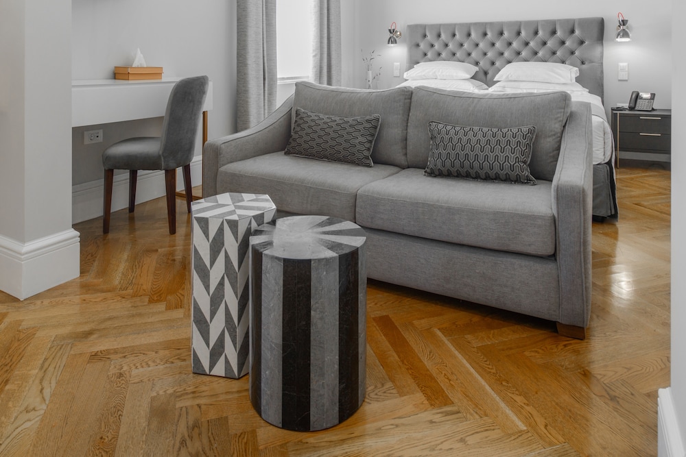 Mira Me Athens Boutique Hotel 13