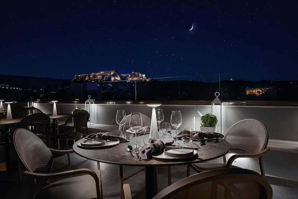 Mira Me Athens Boutique Hotel 1