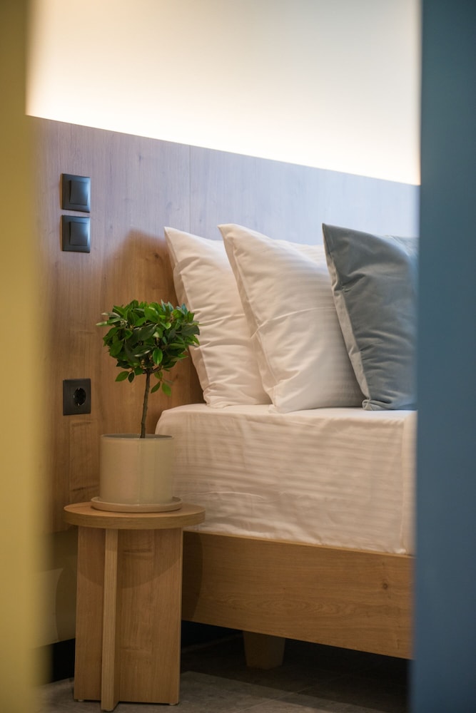 Metis Urbane Living Spaces 8