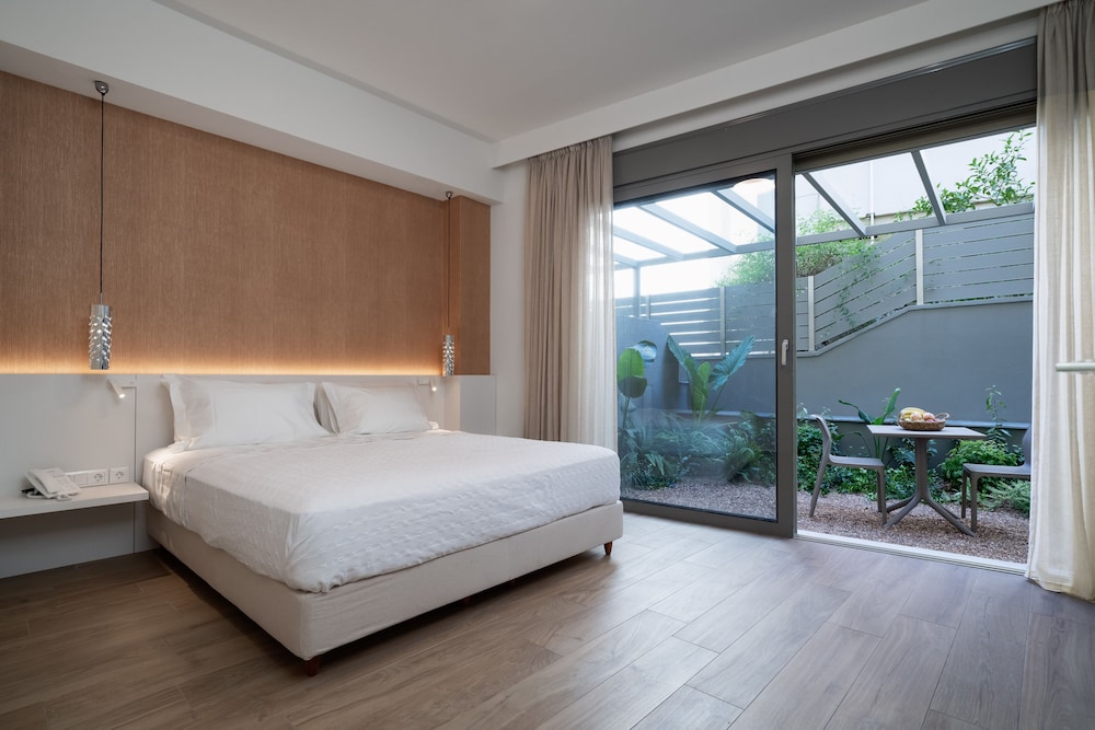 Athens Hill Luxury Apartments 13