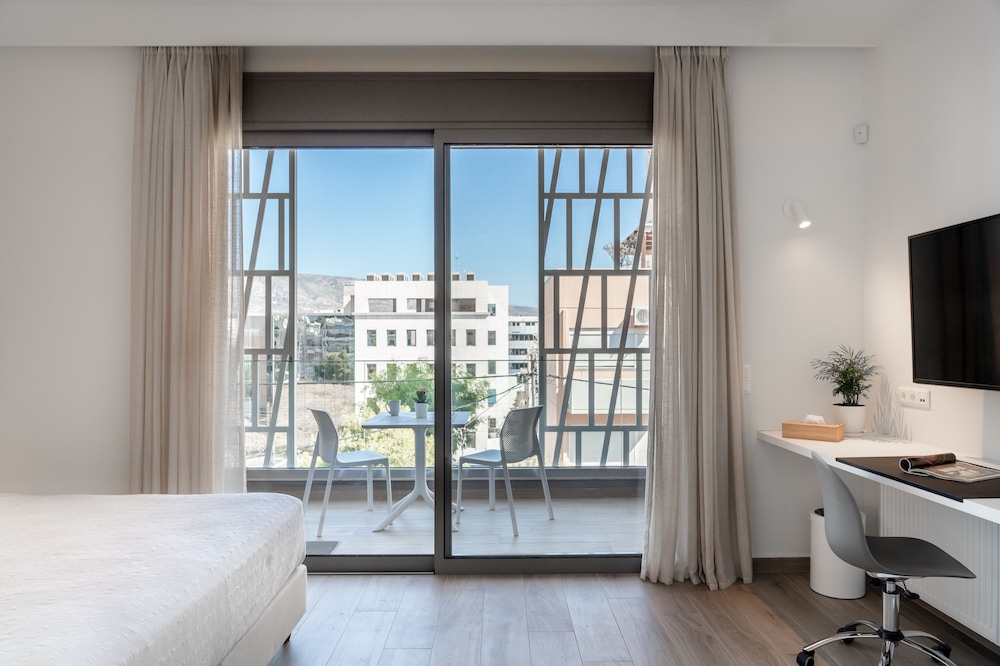 Athens Hill Luxury Apartments 16