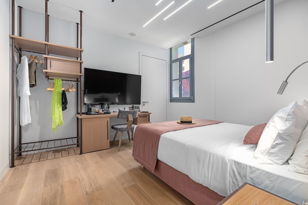 Hellenic Vibes Smart Hotel Athens 12