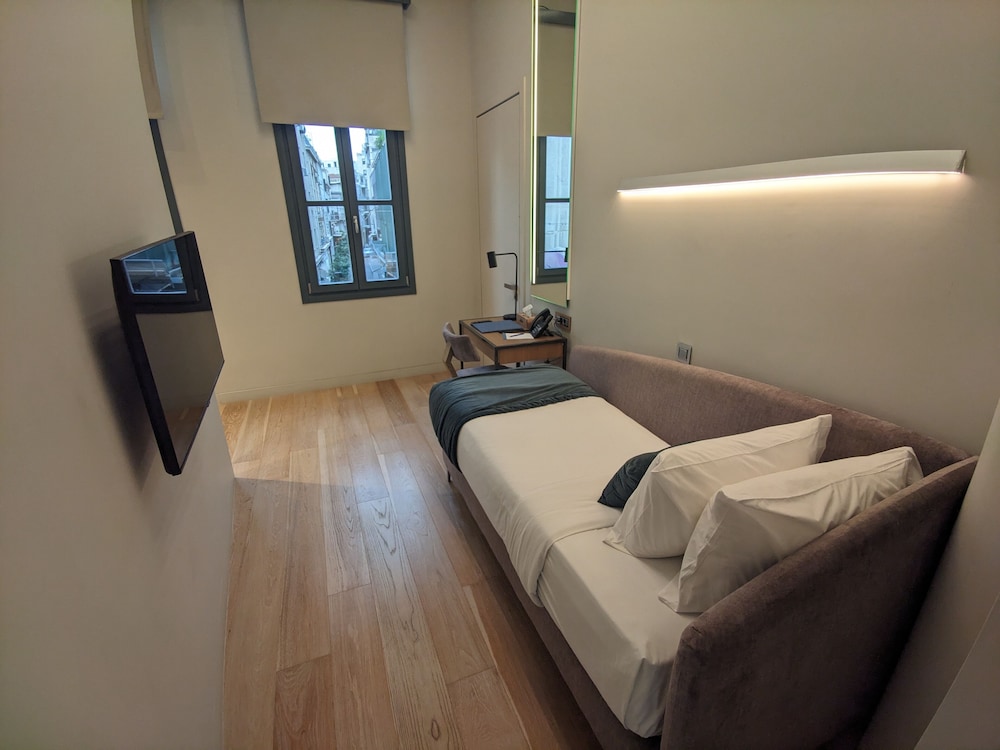 Hellenic Vibes Smart Hotel Athens 22