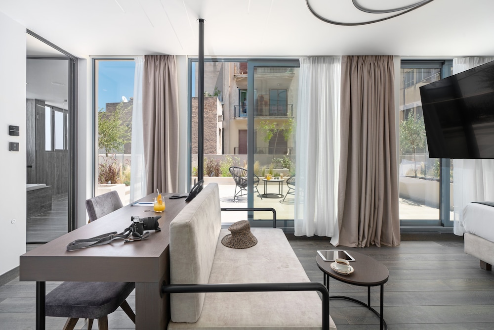 Hellenic Vibes Smart Hotel Athens 14