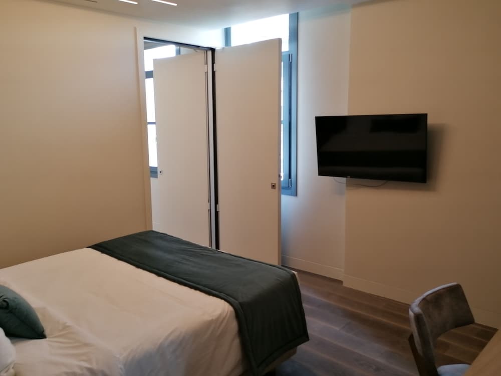 Hellenic Vibes Smart Hotel Athens 4