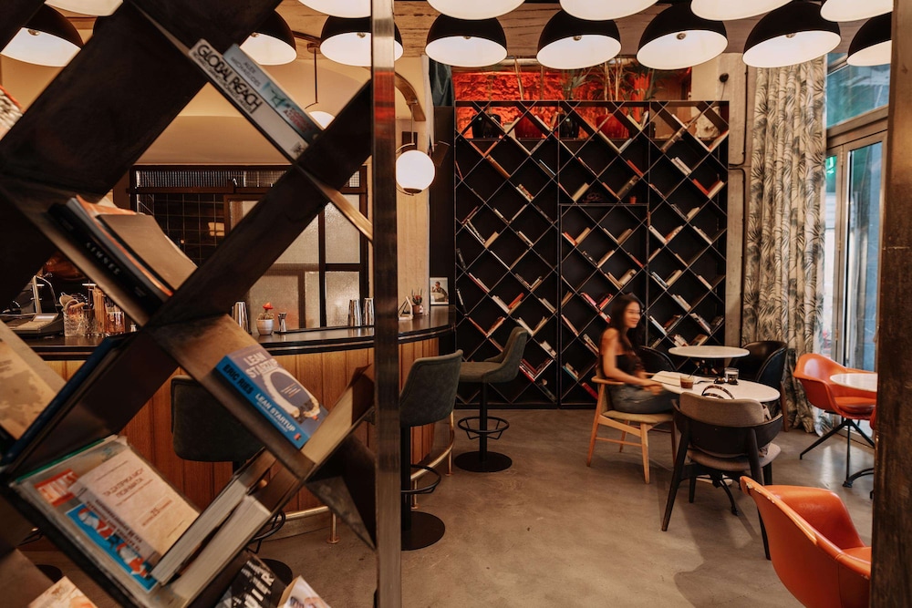 Max Brown Downtown Athens 7