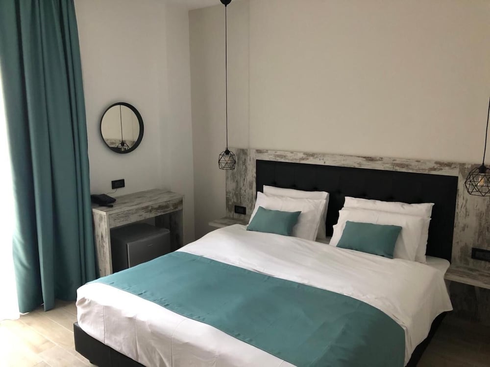 Evita Asty Hotel 8