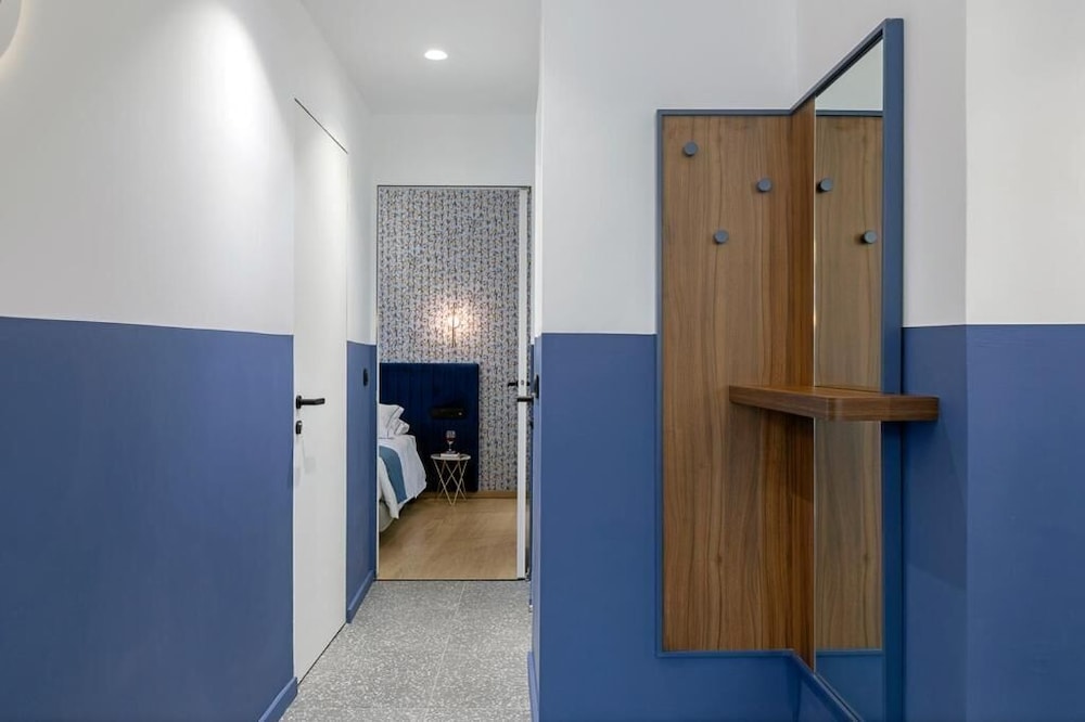Acro Urban Suites 23