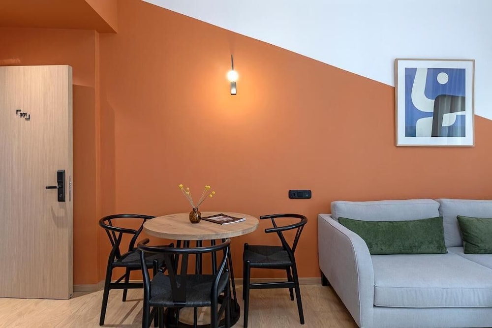 Acro Urban Suites 17