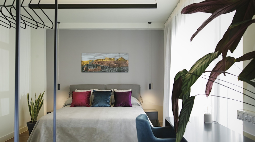 The Gem Society Hotel 12