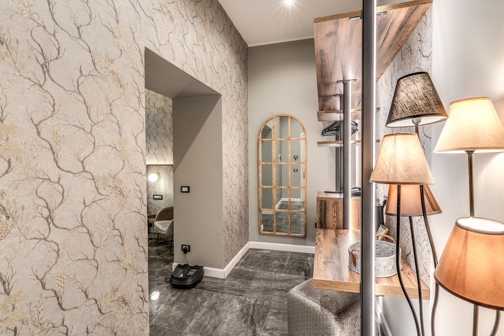 Apollo Boutique Hotel 15
