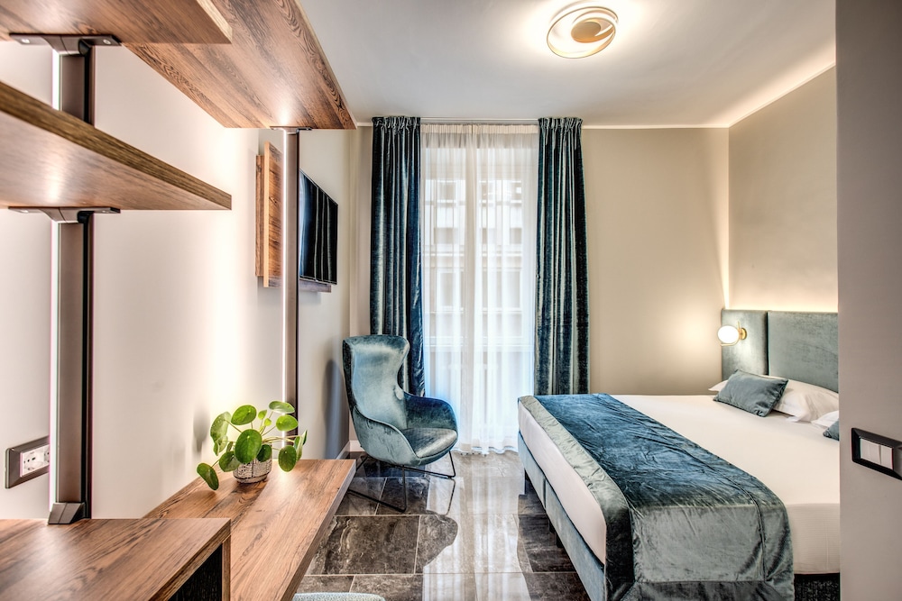 Apollo Boutique Hotel 9