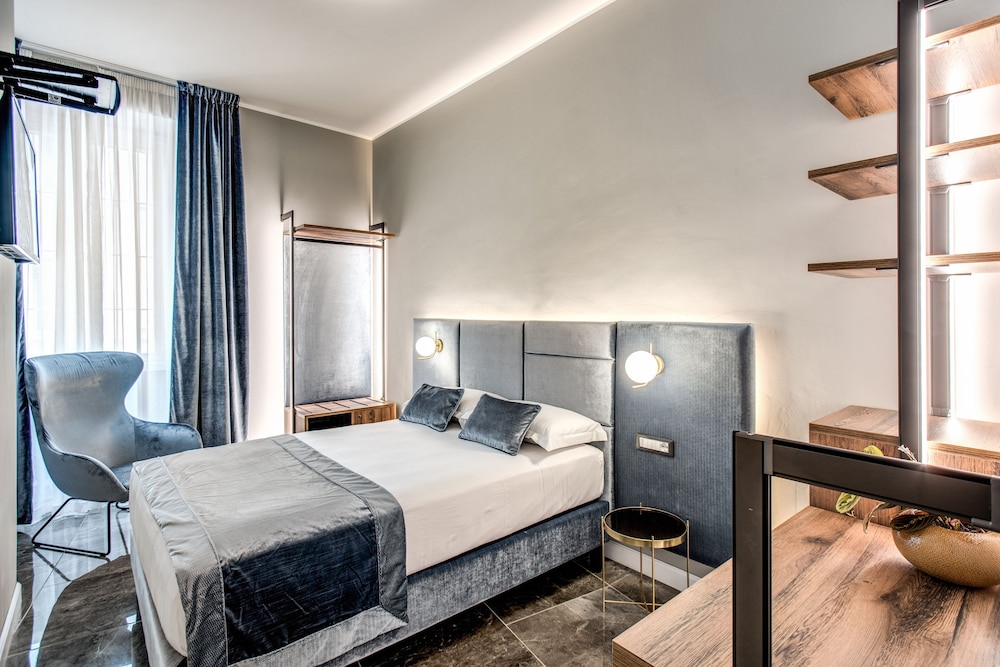 Apollo Boutique Hotel 11