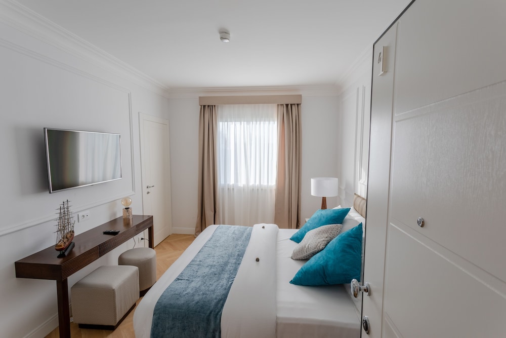 Porto Romano The Marina Resort 20