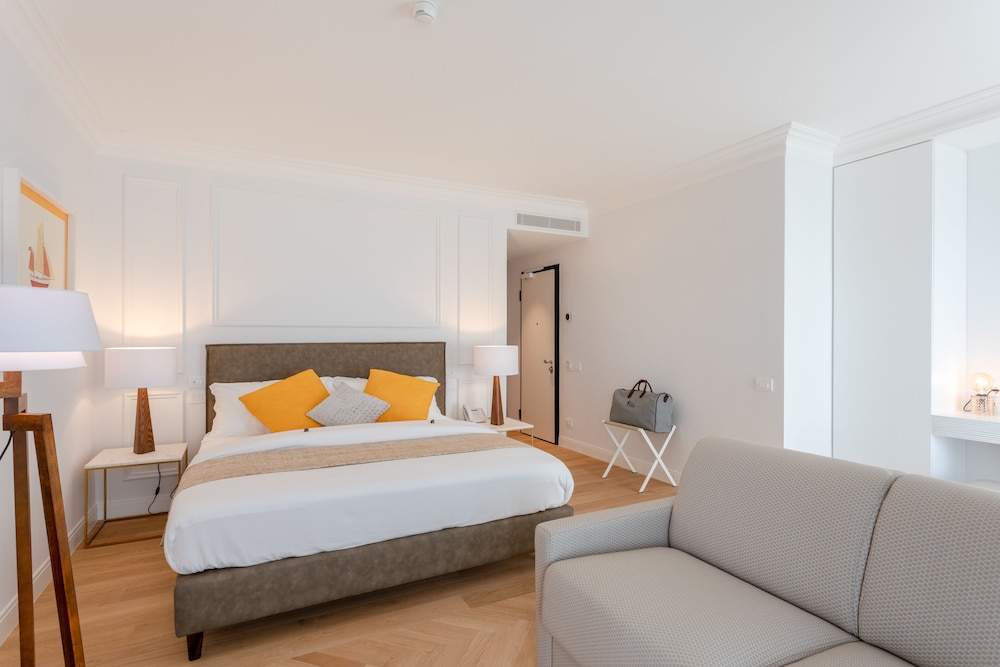 Porto Romano The Marina Resort 14