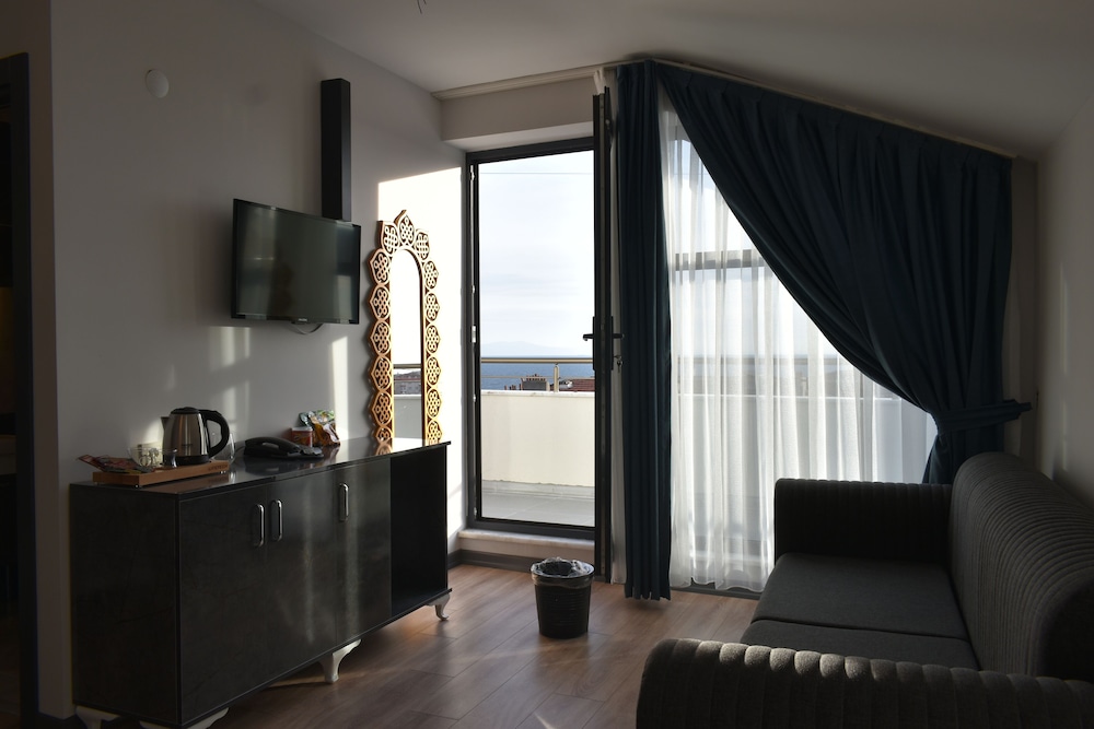 Avcılar Garden Hotel 1