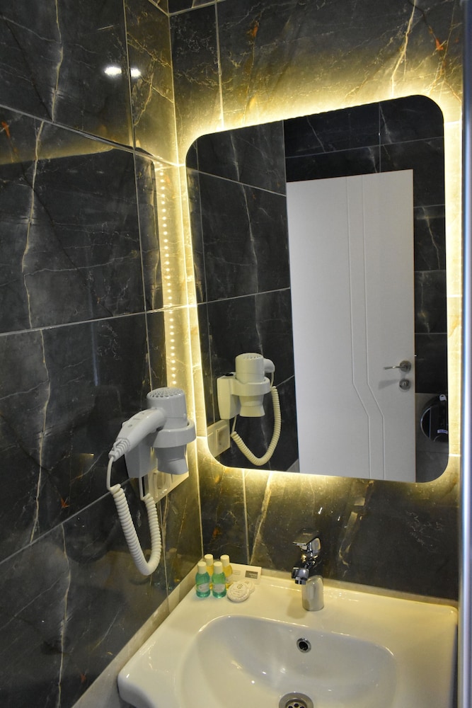 Avcılar Garden Hotel 22