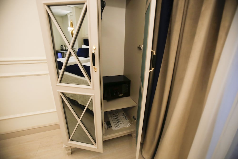 Omma Hotel 24
