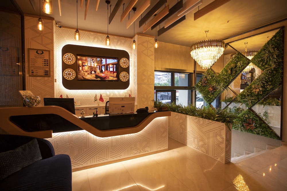 The Green Otel 2