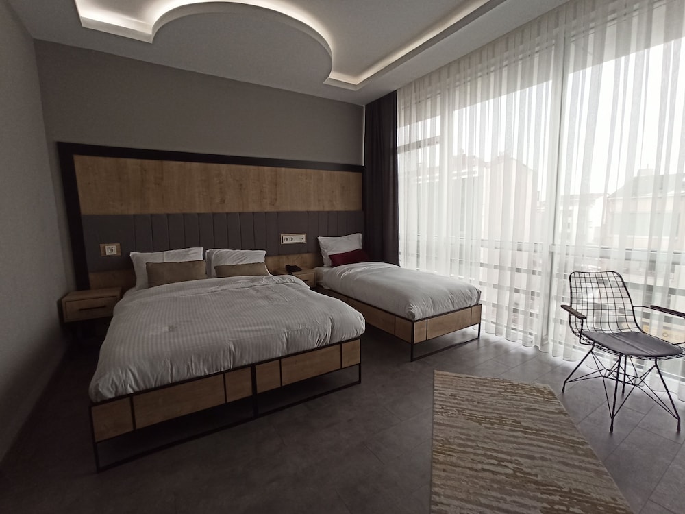 Skylon Airport Hotel 1